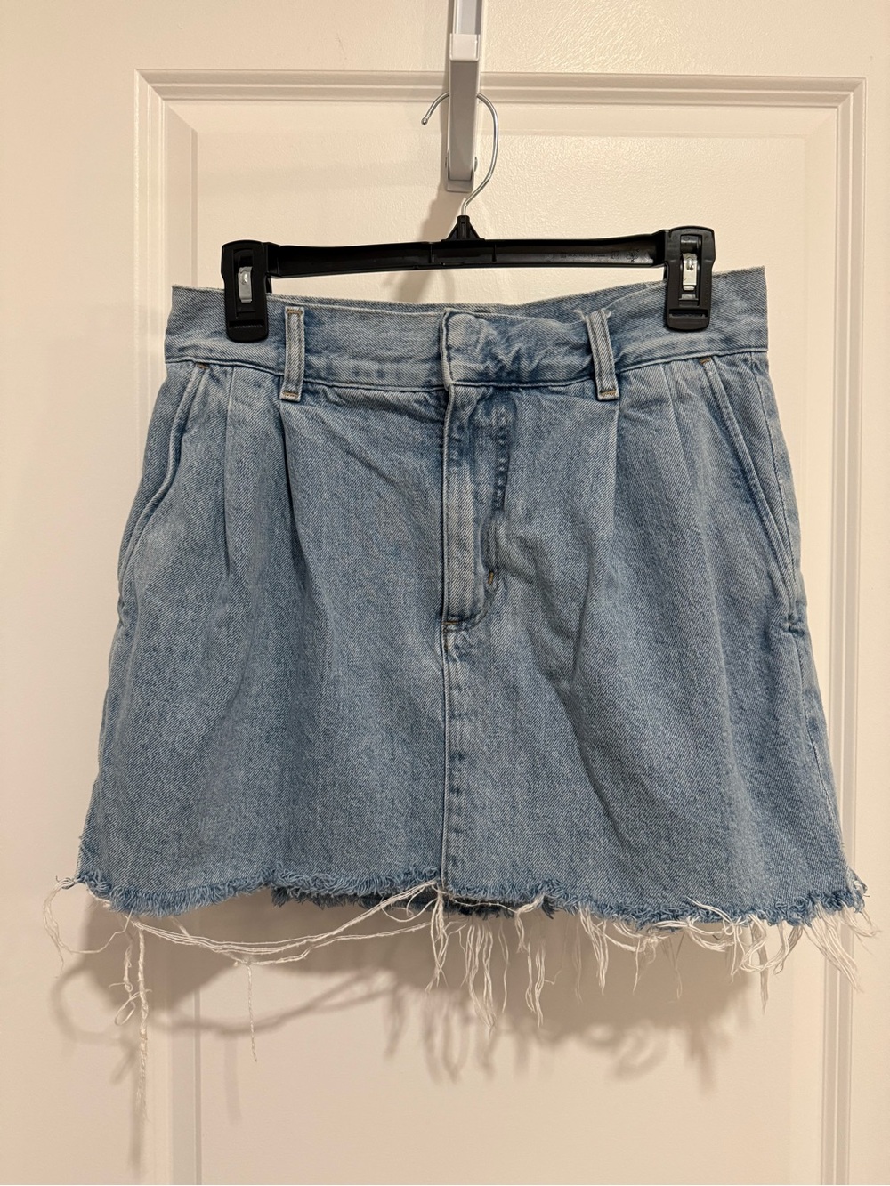 Agolde Light Blue Denim Mini Skirt with Subtle Fading Size 27